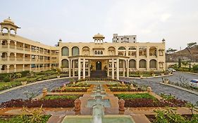 Club Mahindra Hotel